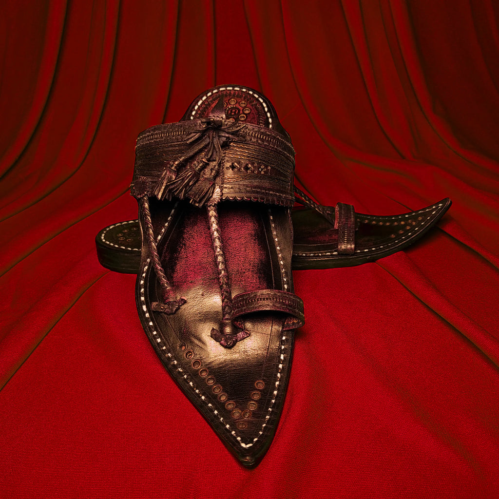 PAAYTAAN® - TOKWALI BLACK KAPSHI™